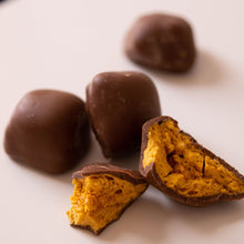 Load image into Gallery viewer, Honeycomb and hot chocolate