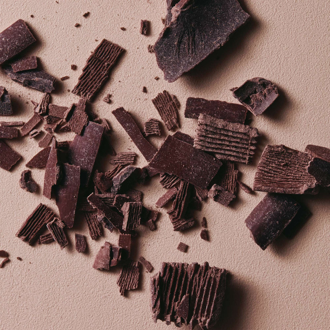 54% Dark Hot Chocolate Flakes | Knoops