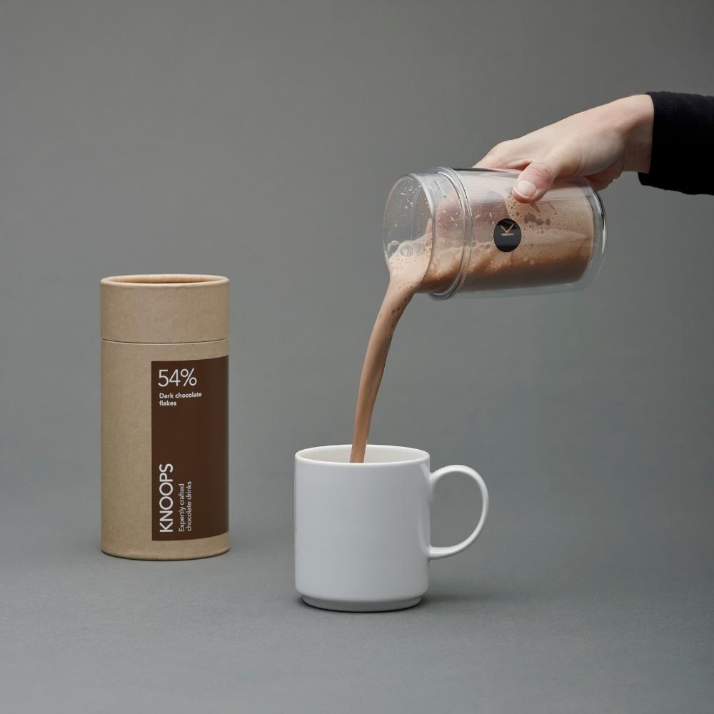 Shaker pouring 54% hot chocolate 