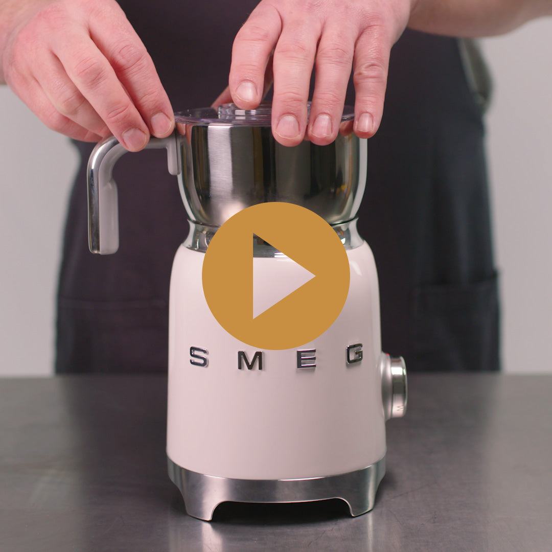 Smeg milk frother and hot chocolate maker